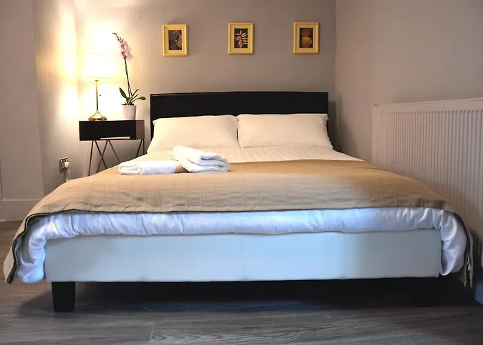 Monopoly Accommodations Londra